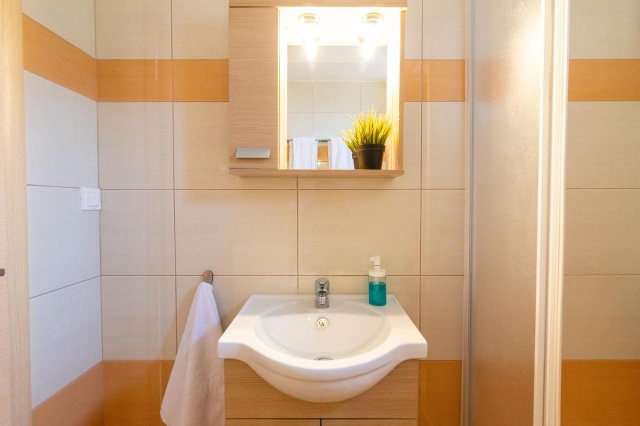 Apartamento De Angel Gerakini Buitenkant foto