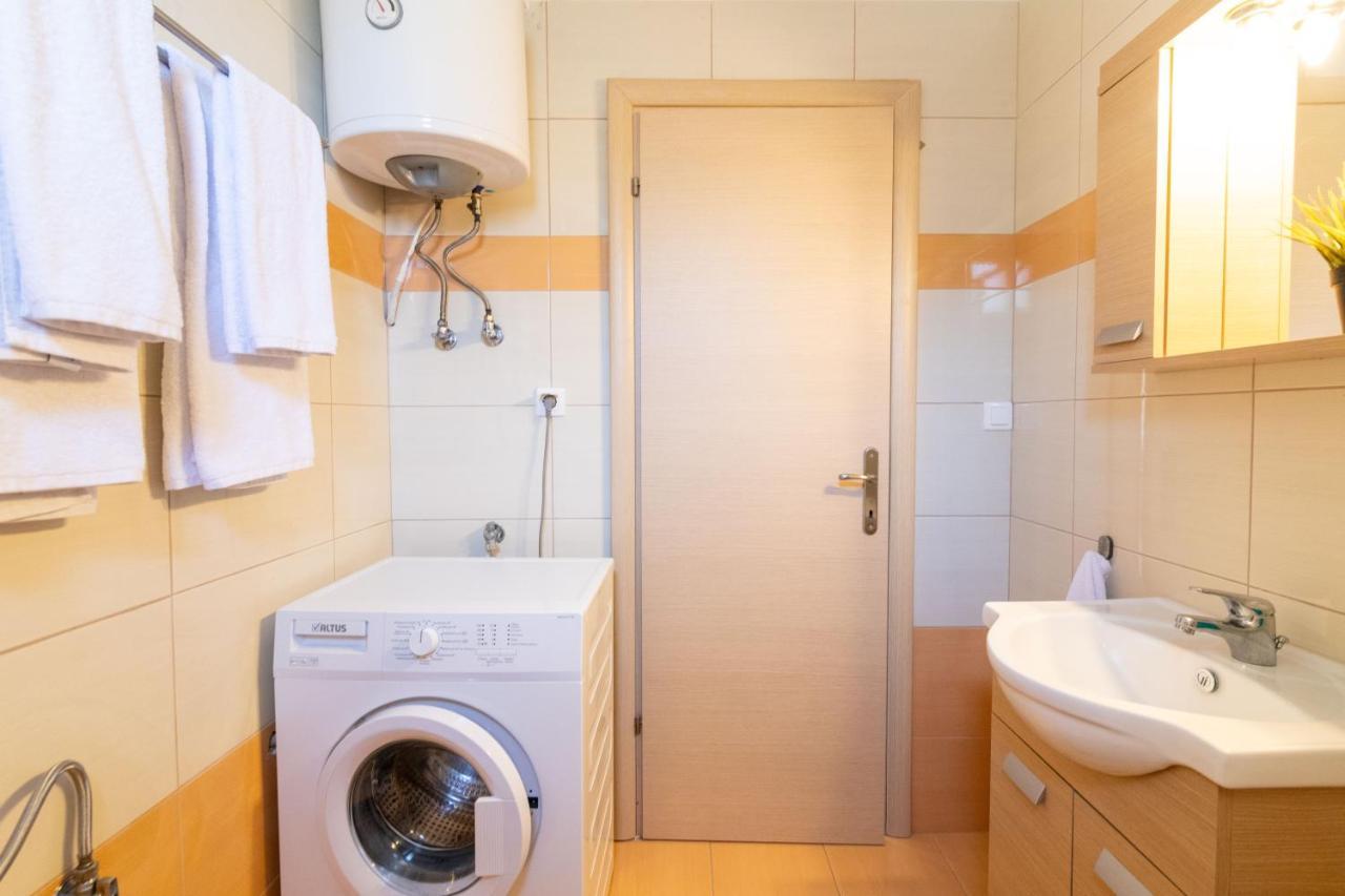 Apartamento De Angel Gerakini Buitenkant foto